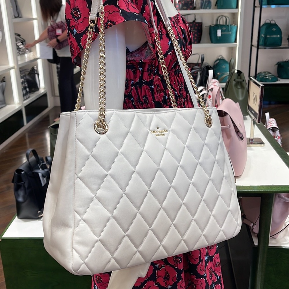 Kate Spade Carey Tote 
COLOR:
Parchment
NWT - Picture 5 of 16